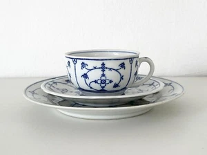 Reichenbach Porzellan Vintage Teetasse Untertasse Teller Indisch Blau Strohblume - Bild 1 von 3