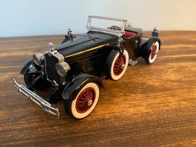 DANBURY COMO NUEVO 1927 STUTZ BLACKHAWK BOATTAIL SPEEDSTER NEGRO ENVÍO GRATUITO Foto 1 de 4