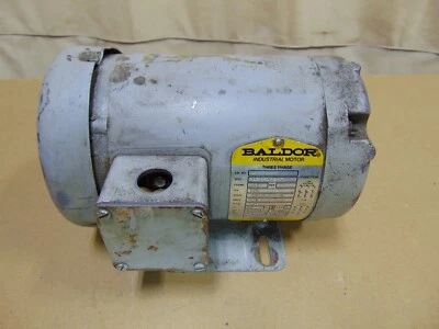 1/2 HP Baldor Electric Motor 56YZ 208-230/460 Volt 3 Phase 1725 RPM - Image 1 of 4