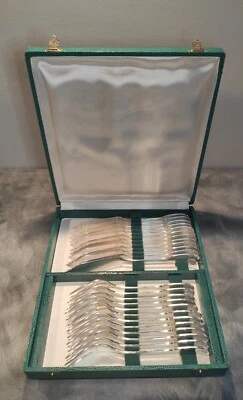 Service A Poisson Reneka X12 Modèle Coquille - Photo 1/4