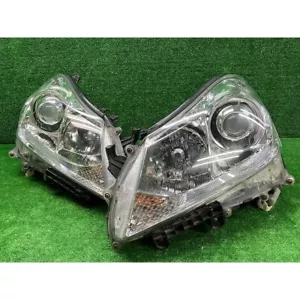 Toyota Crown Majesta URS206 Headlights Pair 1UR-FSE 4.6L V8 DOHC USED from Japan - Foto 1 di 9