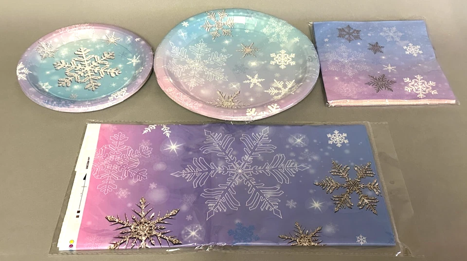 全新 冰雪奇缘雪花 24 盘和 24 餐巾套装 - 1 桌布 - 生日派对 — 第 1/4 张图片