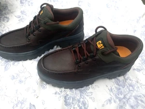 Cat Brown Men's Java Lo Size 10.5 Medium Casual Shoes New in the Box - Picture 1 of 12