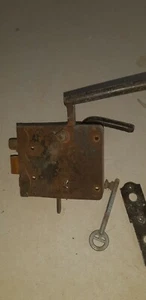 Altes Historisches Kastenschloss mit Falle - Bild 1 von 5