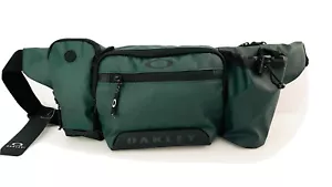 Bolso de cinturón de radiocontrol Oakley Road Trip verde cazador para hombre F0S901041 - Imagen 1 de 6