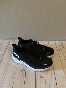 Women’s Hoka One One Clifton 8 Black/White Running Shoes. Size 10B 1119394 - Picture 1 of 7