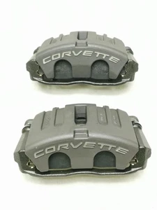 2-OEM GM 19208033LH & 19208034RH Front Calipers 05-13 Corvette C6 Complete+Pads - Picture 1 of 6