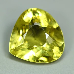 7.10 Cts_Ravishing !! Best Color_100 % Natural Unheated Yellow Apatite_Brazil - Picture 1 of 3