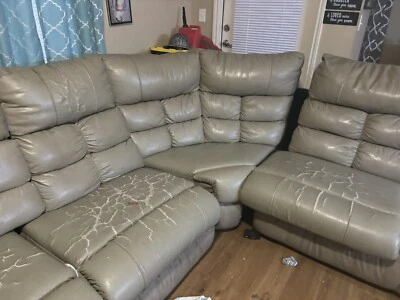 sofá seccional con sofá cama y sillas reclinables/masaje Foto 1 de 4