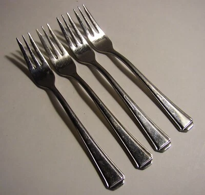 4 PC Retroneu ASCOT 18/8 Stainless Cocktail/Seafood Forks 5 7/8" - Image 1 of 4