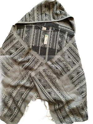 Cárdigan poncho a rayas Covington gris y negro talla única Foto 1 de 4