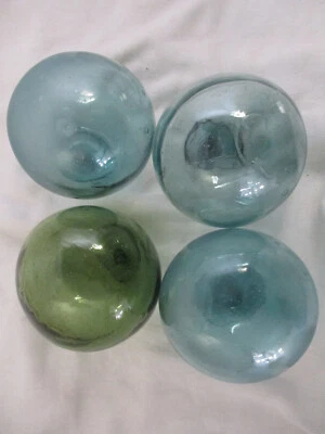 4 flotadores de vidrio japoneses de marca poco comunes peinados de playa de Alaska de colección Foto 1 de 4