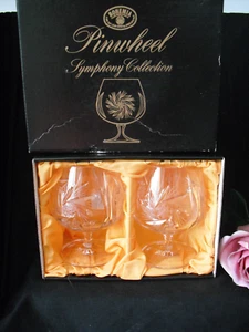 Paar Bohemia Feinschliff Bleikristall Pinwheel Schnaps Gläser Symphony Collection - Bild 1 von 11