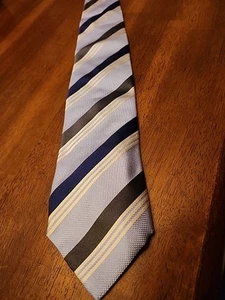PAL ZILERI Men's 100% Silk Necktie ITALY Designer STRIPED Nice - Picture 1 of 4