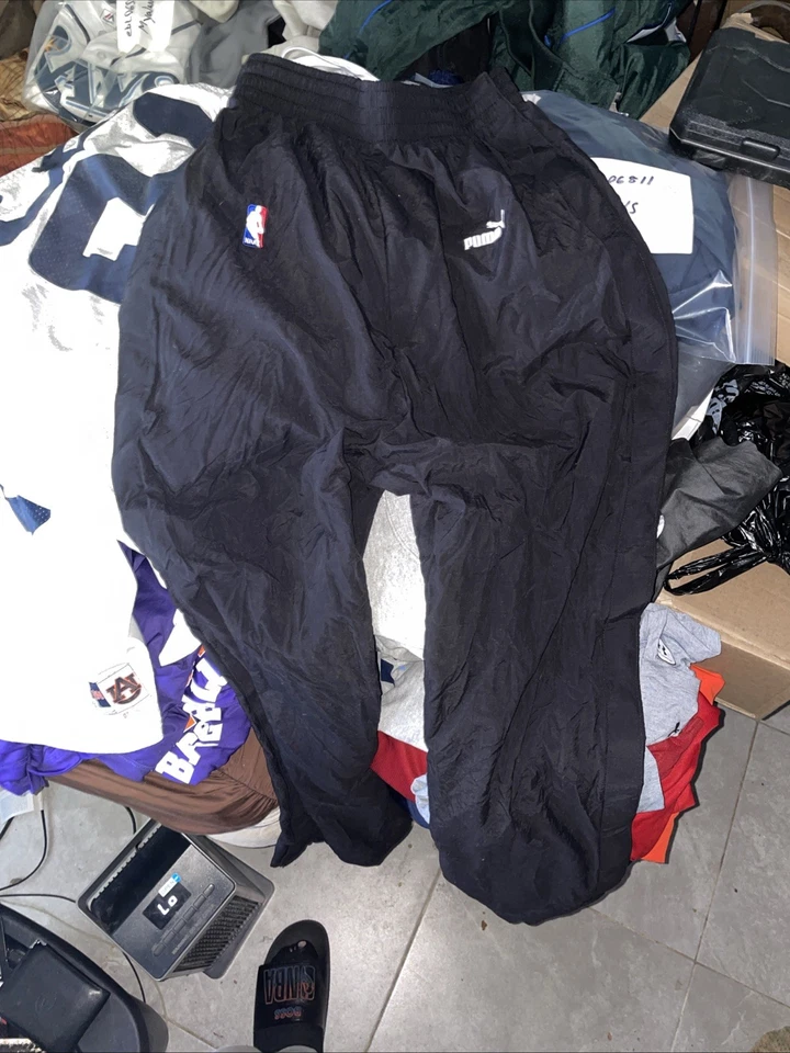 Calça 36 Vintage 1999-2000 Autêntica NBA Cleveland Cavaliers Warm Up Team Emitida - Imagem 1 de 4