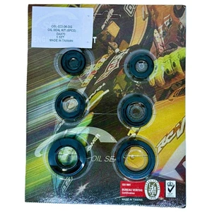 NEW! Oil seal gaskets set Honda Dax ST50 ST70 Direct export from Japan! - Picture 1 of 1