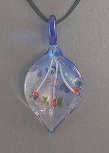 Dunkelblau Blatt Anhänger Halskette groß Handarbeit Silberfolie Lampwork Glas Deko - Bild 1 von 3