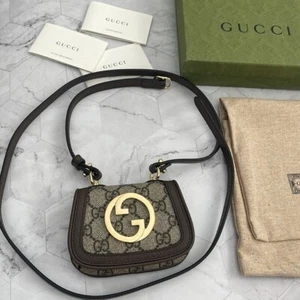 $1,510 New, Authentic GUCCI Supreme Monogram Blondie Card Case Wallet with Strap - Foto 1 di 12