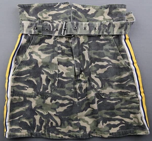 Minifalda utilitaria camuflada Wild Honey para mujer con cinturón de algodón talla S (cintura 25) - Imagen 1 de 6