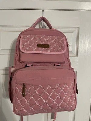 Mochila grande para fraldas Malestrom com porta de carregamento USB rosa - Imagem 1 de 4