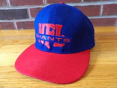 VINTAGE 90'S NUTMEG MILLS NFL NEW YORK GIANTS BLUE SNAPBACK HAT ONE SIZE - Image 1 of 4