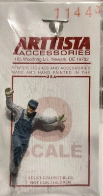 ARTTISTA ACCESSORIES O SCALE  FIGURE #1144 - Image 1 of 2