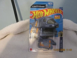 Hot Wheels Screen Time Disney Pixar Lightyear Armadillo 179/250 2022 (H) - Imagen 1 de 5