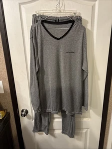 American Airlines Grey/Black Striped Pajama Set L/XL Unisex - Picture 1 of 12
