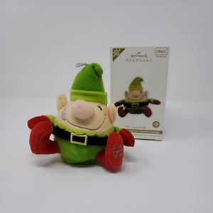 Adorno de Navidad Hallmark Keepsake Silly Sounds Elf Magic Nuevo en caja 2011 - Imagen 1 de 6