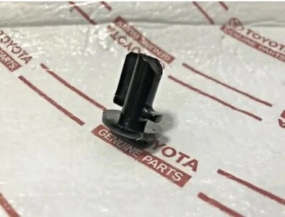 *NUEVO LEXUS RX330 RX400H RX350 GUANTERA PIN TAPÓN 2004-2009 CLIP NUEVO OEM Foto 1 de 3