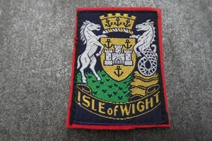Isle Of Wight Woven Cloth Patch Badge (L39S) - Picture 1 of 2