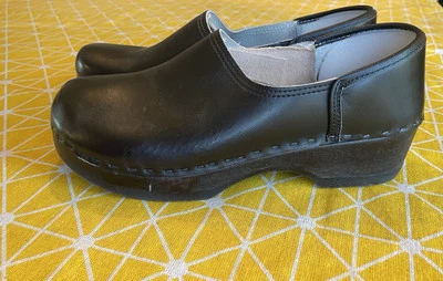 Zuecos SVEN Original Madera Cuero Negro Para Mujer US 9.5 EU 40 BONITOS Foto 1 de 4