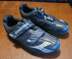 Diadora Mens Cycling Shoes Size EU 44 US 10 Shimano SPD 2-Bolt Cleats EUC - Picture 1 of 13