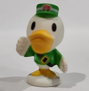 2001 Animal Crossing Playset 1" Pete the Pelican Figure Nintendo - Picture 1 of 3
