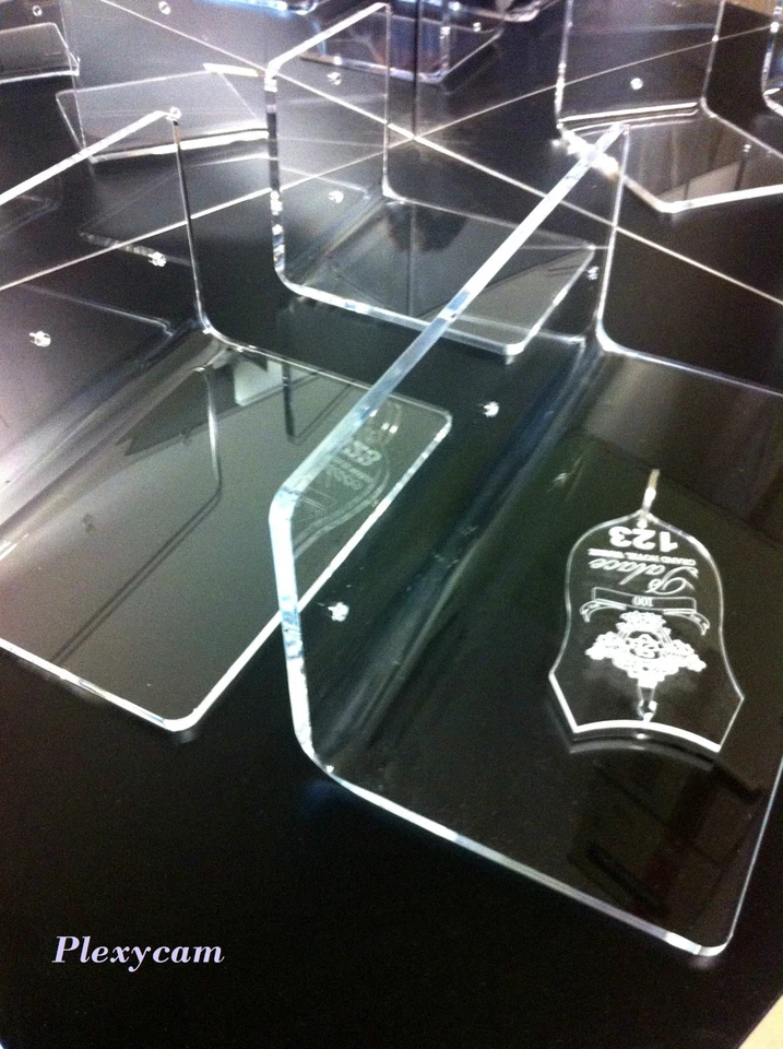 Mensola a L in Plexiglass Trasparente Bagno Stanze Sospesa VARIE LARGHEZZE P12cm - Image 1 of 1