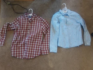 Nice LOT of 2 Boys Long Sleeve Shirts Christmas Blue Dress red snowman M 10-12 - Picture 1 of 5