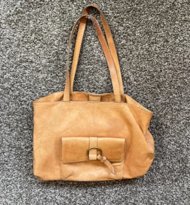 Arnés Frye Madison Bolsillo Frontal Cuero Genuino Bolso Piedra Marrón DB0460 Foto 1 de 4