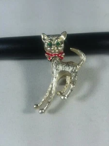 VINTAGE GOLD TONE KITTY CAT BROOCH PIN WITH MOVING HEAD - Picture 1 of 4