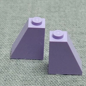 Lego Parte 60481 Pendiente 65 2x1x2 Lavanda Cantidad 2 NUEVO - Imagen 1 de 5