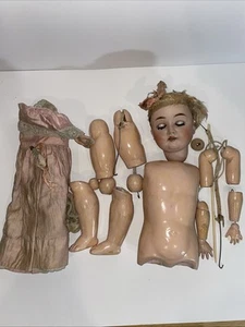 Antike deutsche Gans & Seyfarth Biskuitkopf Puppe mit Kompositionspuppenteilen - Bild 1 von 17