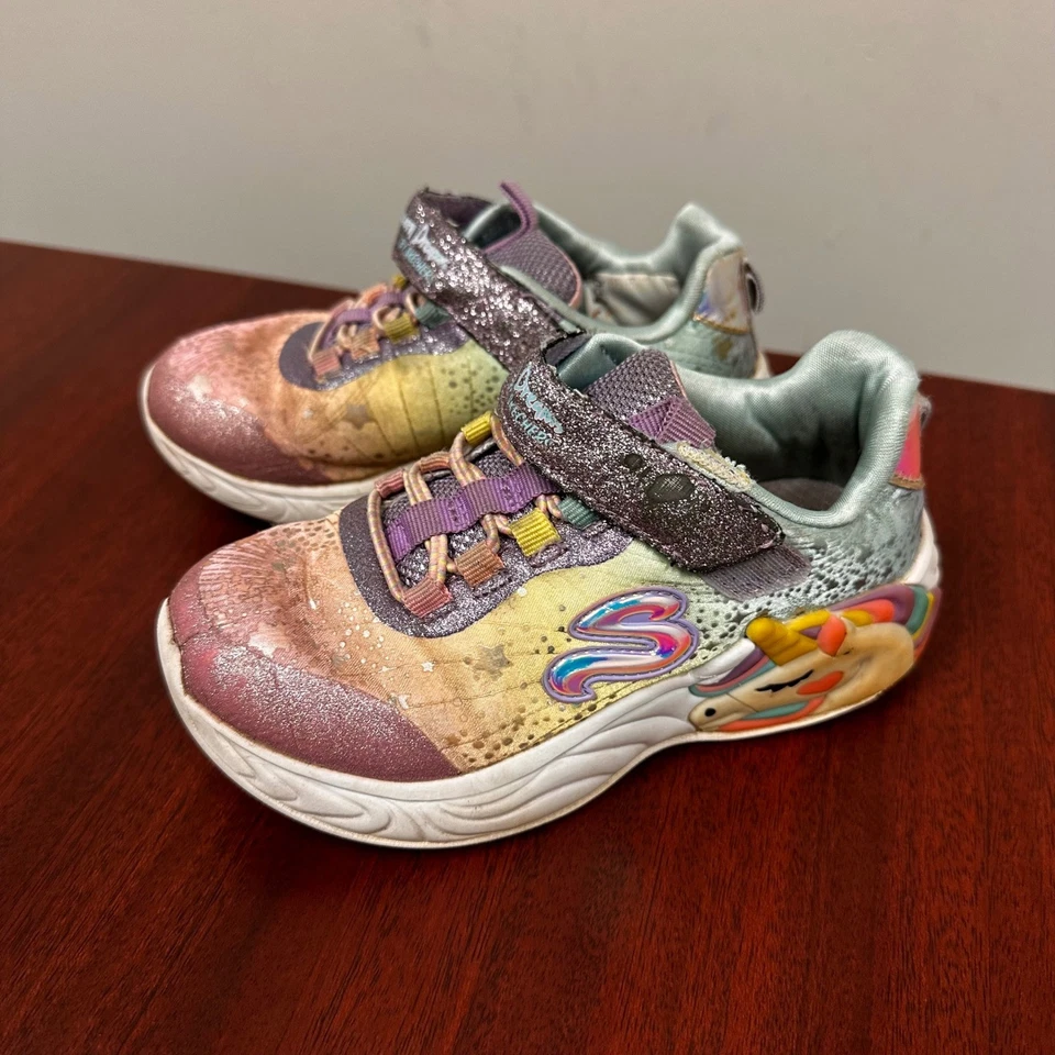Niños Skechers Unicornio Sueño Zapatos Niño Pequeño 11 Arco Iris Brillo Gancho Lazo Foto 1 de 4
