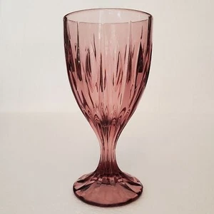Noritake Entree Footed Water Goblet Glass Purple Cranberry ONLY ONE - Picture 1 of 8