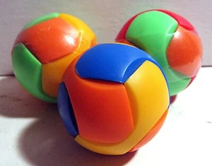 Lot of 3 Puzzle Balls Colorful 6 Pc Brain Teaser Unused Old Store Stock - Picture 1 of 1