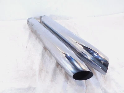 印度酋长和酋长黑马左右排气管消声器 — 第 1/4 张图片