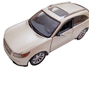 VTG 2000s Maisto 1:24 Diecast Infiniti FX45 SUV Model Car Silver w/ Open Doors - Picture 1 of 6