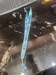 Carnival Cruise Line Carnival Players Club Teal Lanyard Heads Up Showdown - Picture 1 of 4