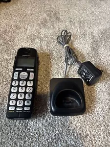 Panasonic KX-TGEA40 Cordless Phone Handset & Charging Base - Tested - Fast Ship! - Picture 1 of 8