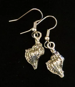 Seashell Earrings Antiqued Pewter Sea Shell Ocean Beach Vacation Summer Vacation - Picture 1 of 10
