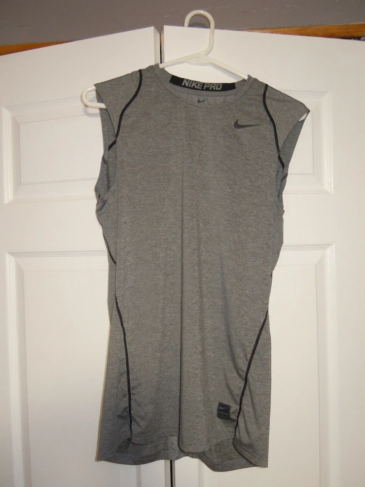 CAMISA REEBOK HOMBRE MANGA CORTA MEDIANA JERSEY -AZUL-EJERCICIO Foto 1 de 4