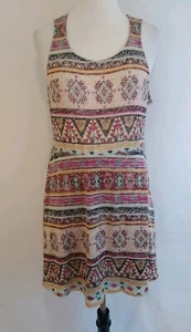Wallflower Jr L ärmelloses Strickkleid Fitflare Mini Aztekenmuster gefüttert Rock gebraucht - Bild 1 von 6